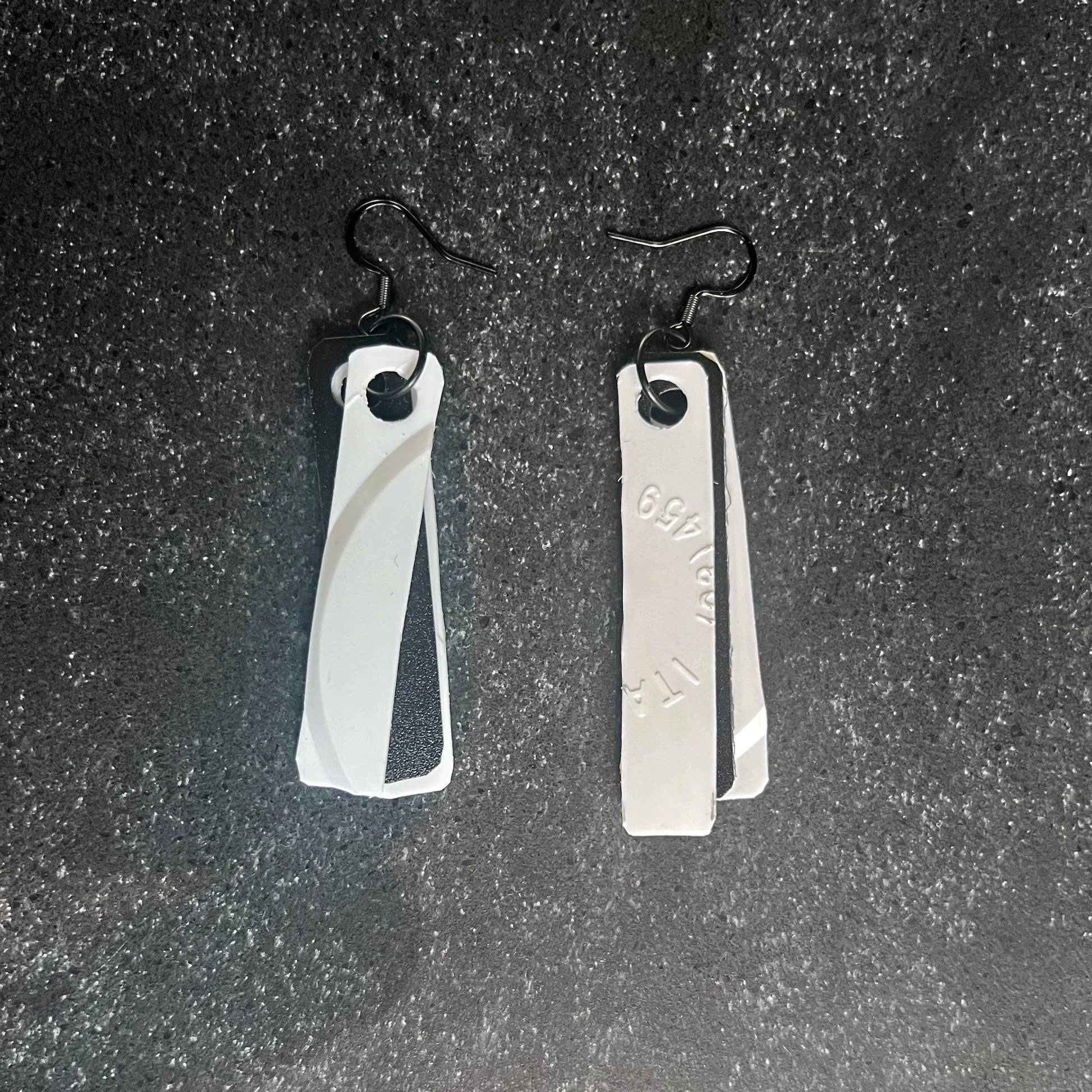 Extremely lightweight plastic black and white earrings